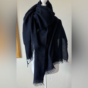 ERIC BOMPARD 100% cachemire dark blue (indigo) large scarf - unisex
